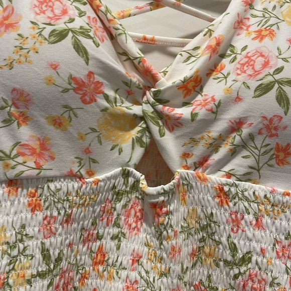 Spring Dress Large - Picture 3 of 6